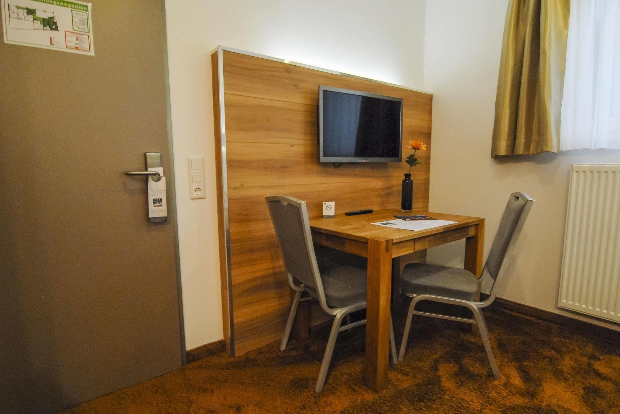 Petul Apart Hotel City Premium Ессен Екстер'єр фото
