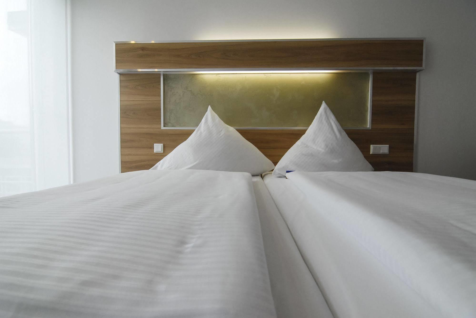 Petul Apart Hotel City Premium Ессен Екстер'єр фото